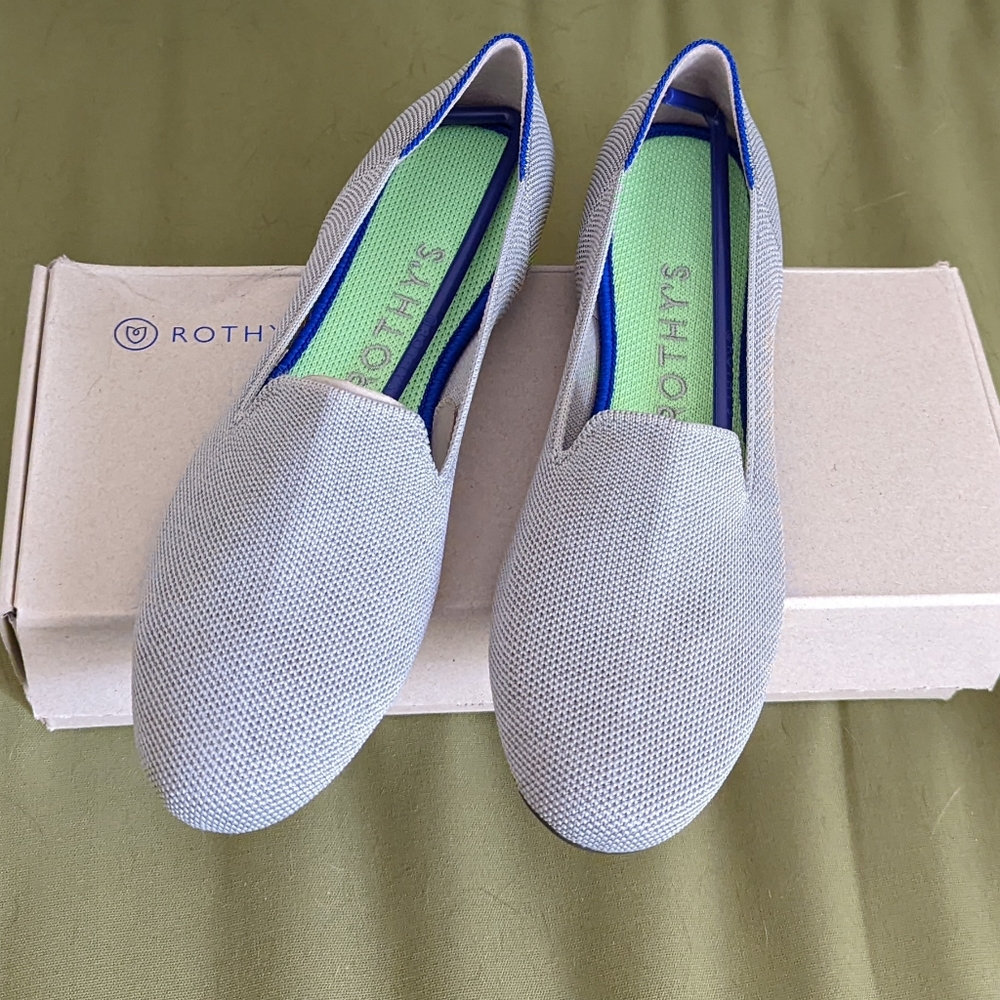 Rothy's iridescent loafers limited edition sz 8 never worn